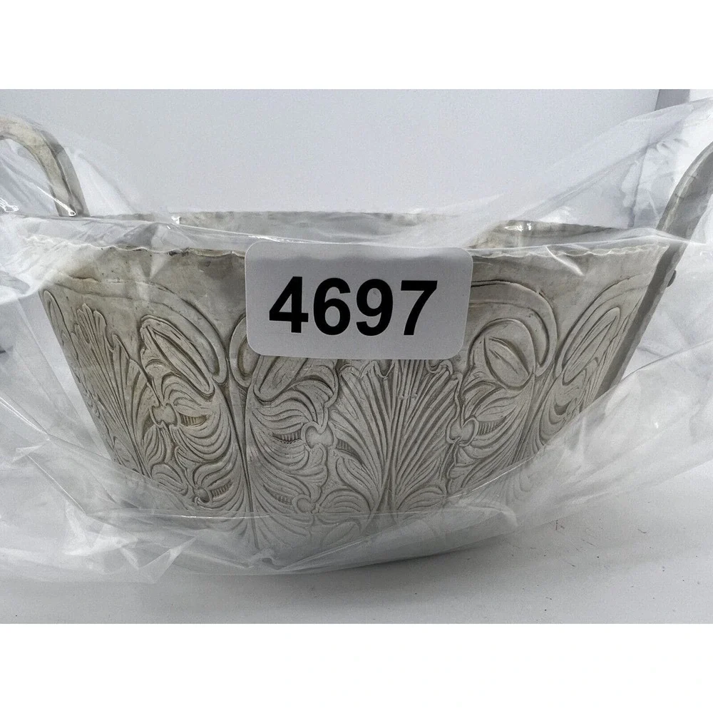 Vintage Trade Continental Hand Wrought Silver Sawtooth Edge Twin Handled‎ Bowl